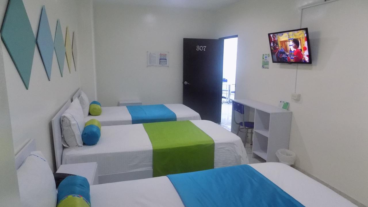 Hotel Luna Azul Florencia  Zewnętrze zdjęcie