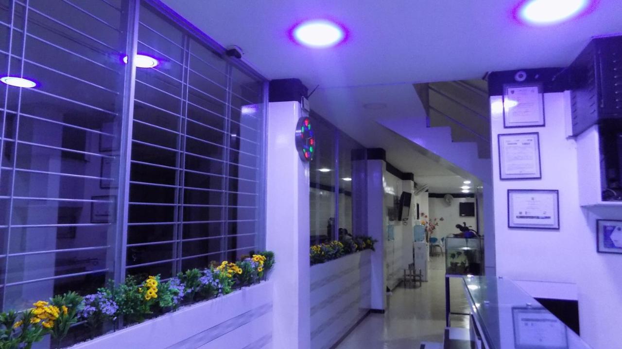 Hotel Luna Azul Florencia  Zewnętrze zdjęcie
