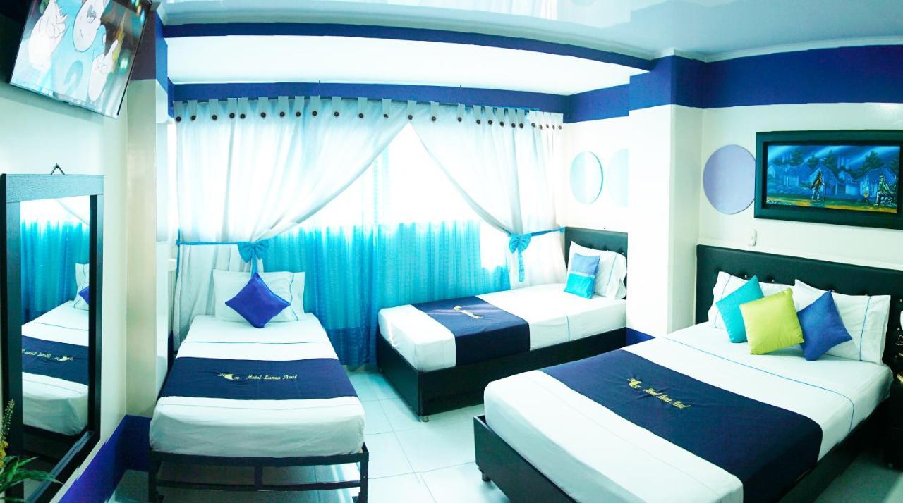 Hotel Luna Azul Florencia  Zewnętrze zdjęcie