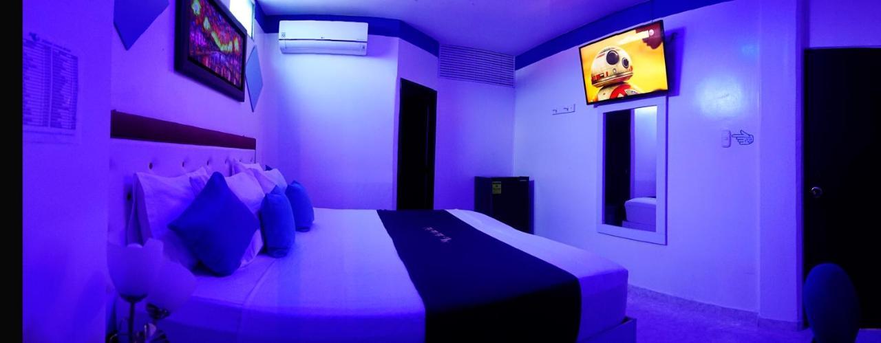 Hotel Luna Azul Florencia  Zewnętrze zdjęcie